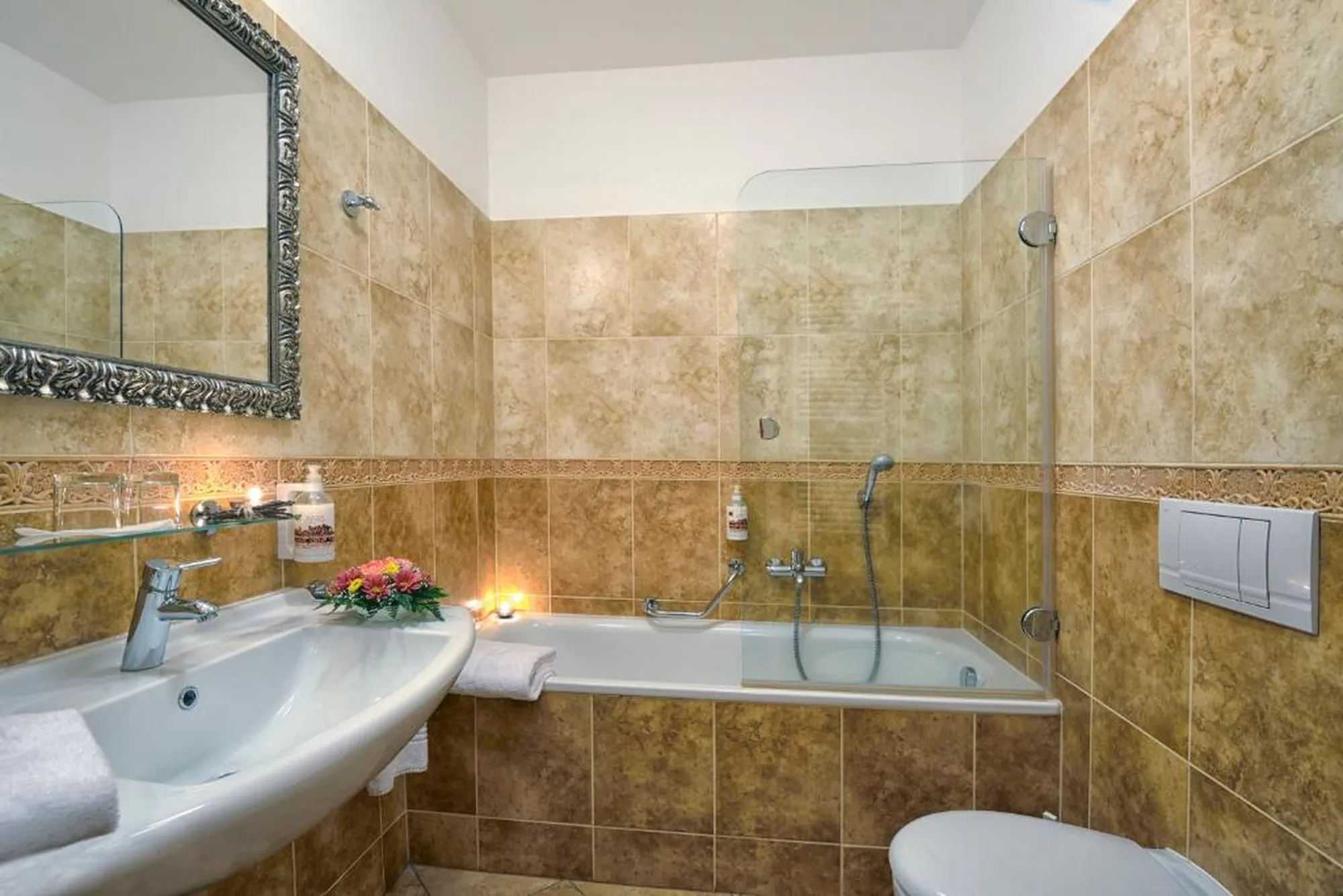 Náhled galerie Pokoj deluxe s balkónem 4